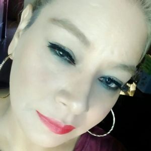 Meet your Posher, Lilian